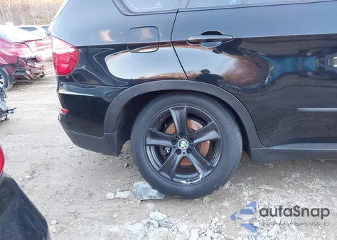 2013 BMW X5 xDrive35I/xDrive35I Premium/xDrive35I Sport Activity из США, поврежденный, VIN 5UXZV4C52D0G50530